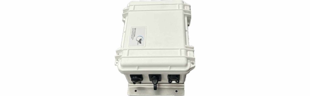 SPLASH - Rugged, Portable, IP65-Rated GPS-Synchronized Network Time Server and Time Code Generator